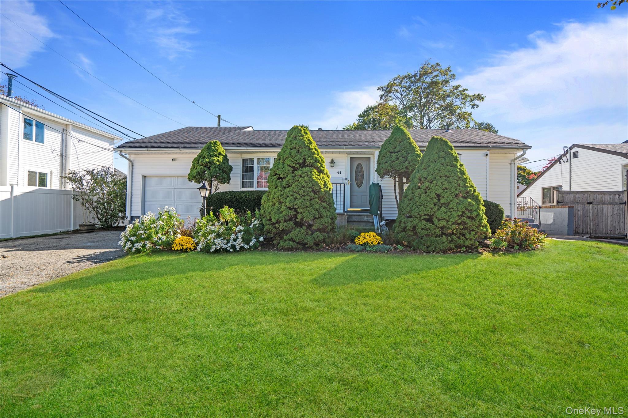 41 Spinner Lane – For Sale photo 3