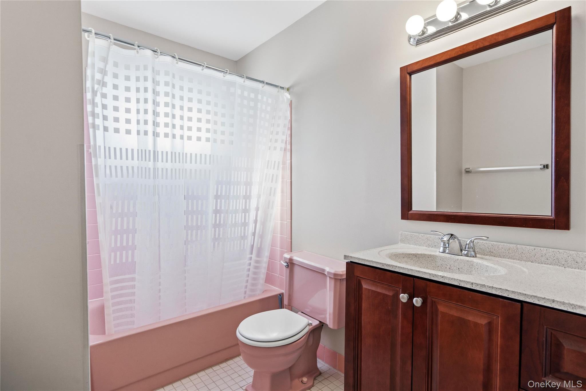 41 Spinner Lane – For Sale photo 6