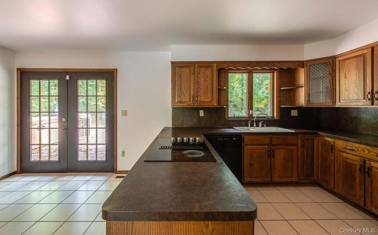 11 King Road – For Sale photo 21