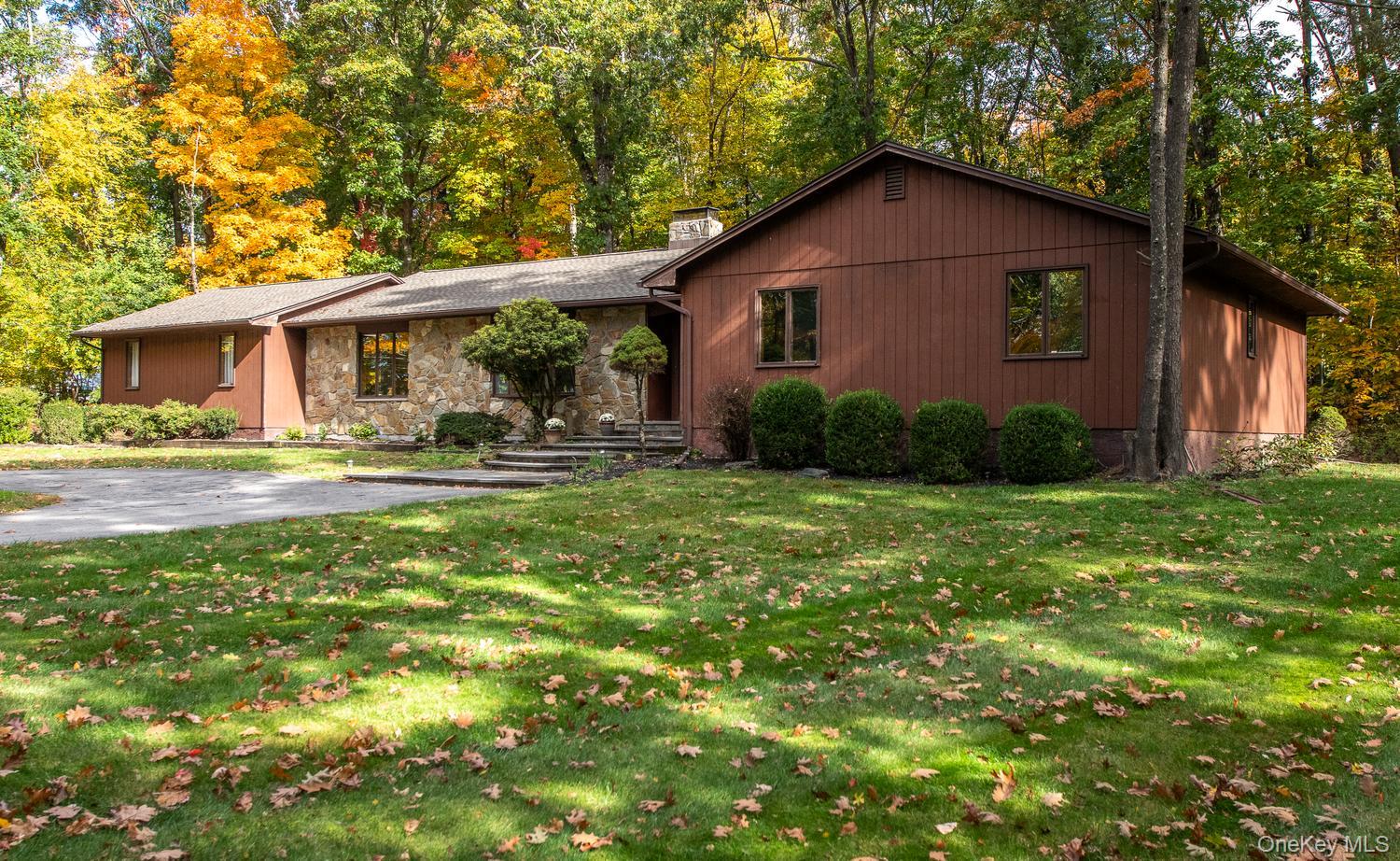 11 King Road – For Sale
