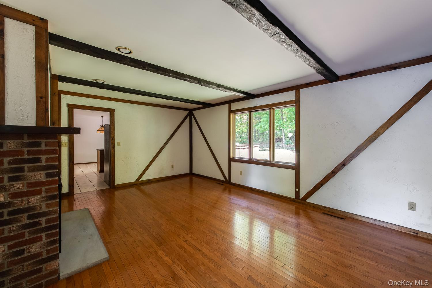11 King Road – For Sale photo 13