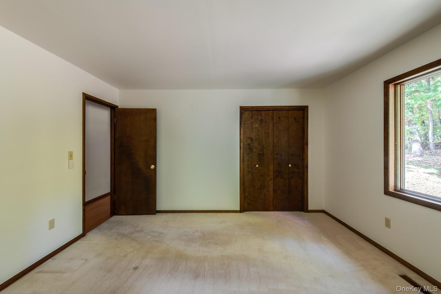 11 King Road – For Sale photo 35