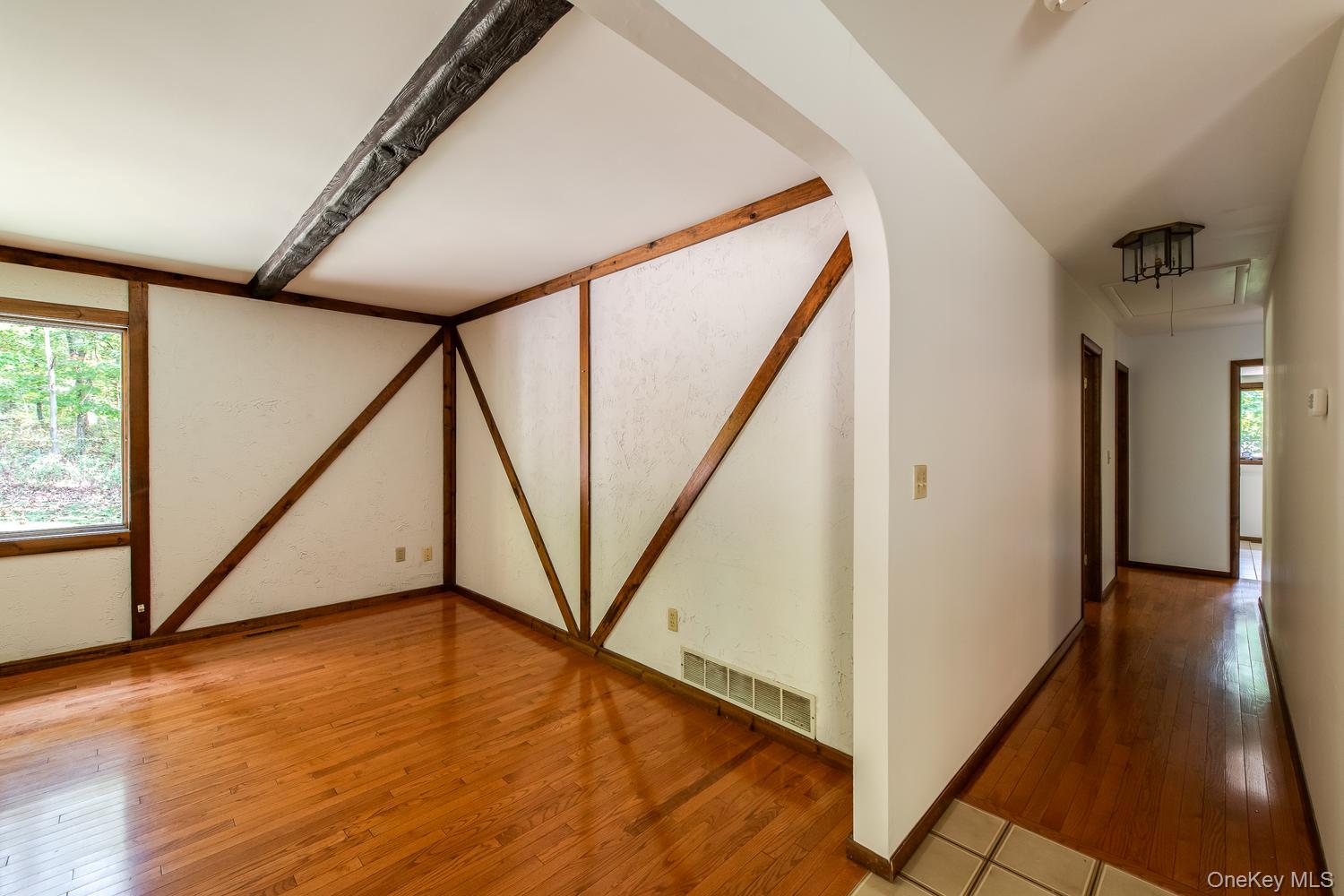 11 King Road – For Sale photo 25