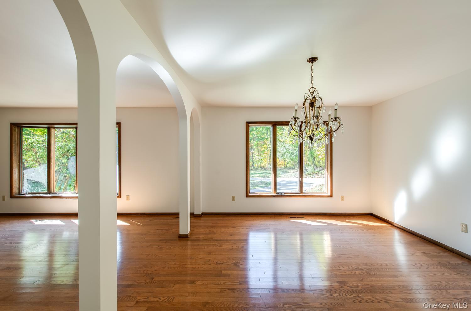 11 King Road – For Sale photo 11
