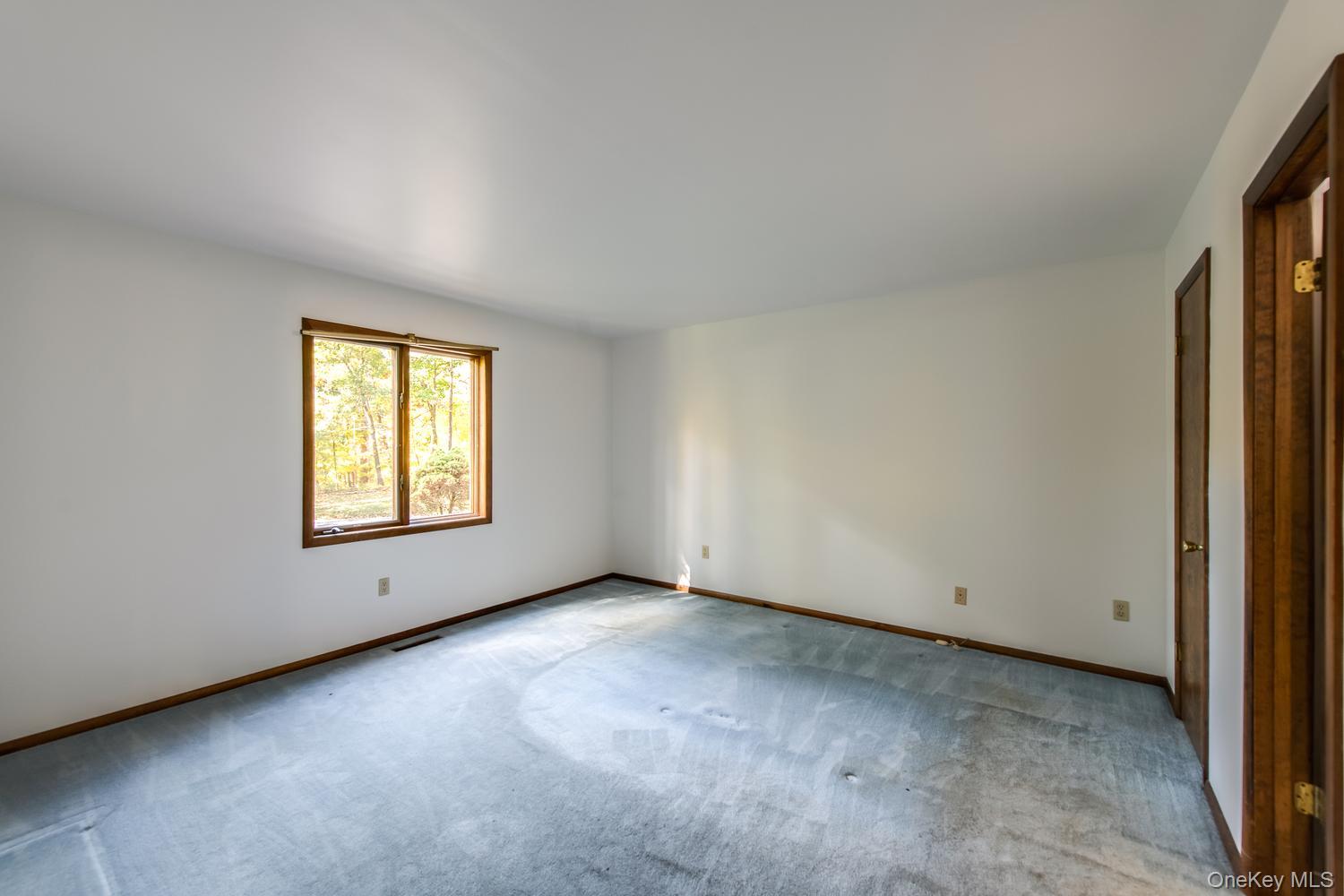 11 King Road – For Sale photo 26