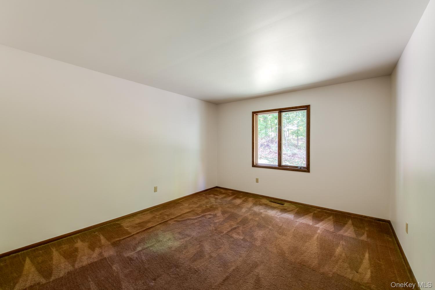 11 King Road – For Sale photo 29