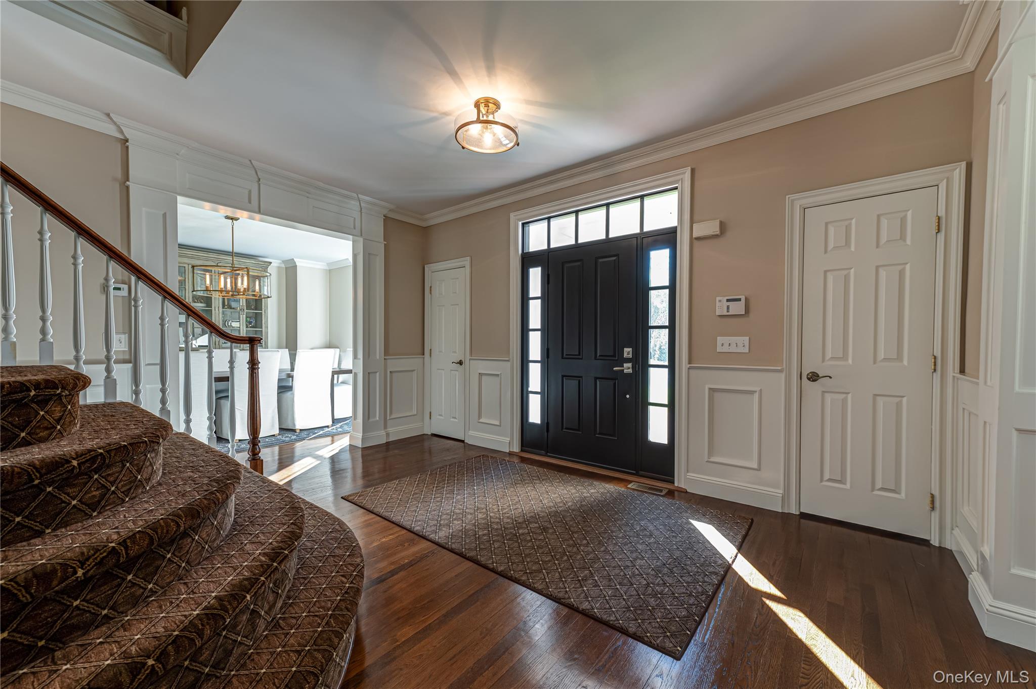 60 Elderwood Drive – For Sale photo 3
