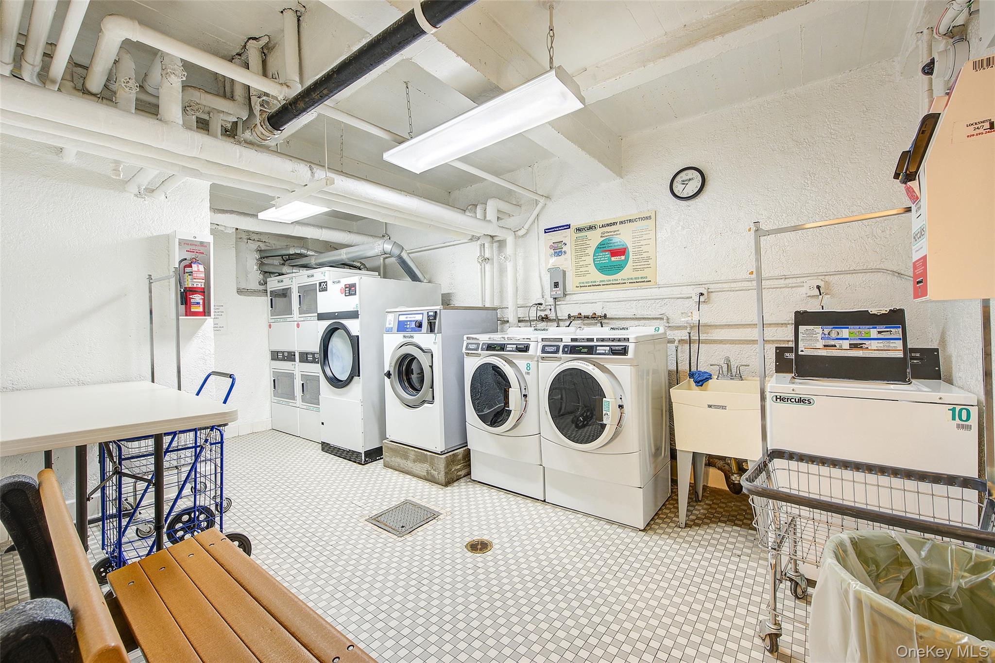 43-25 Douglaston Parkway, Unit 3A photo 11