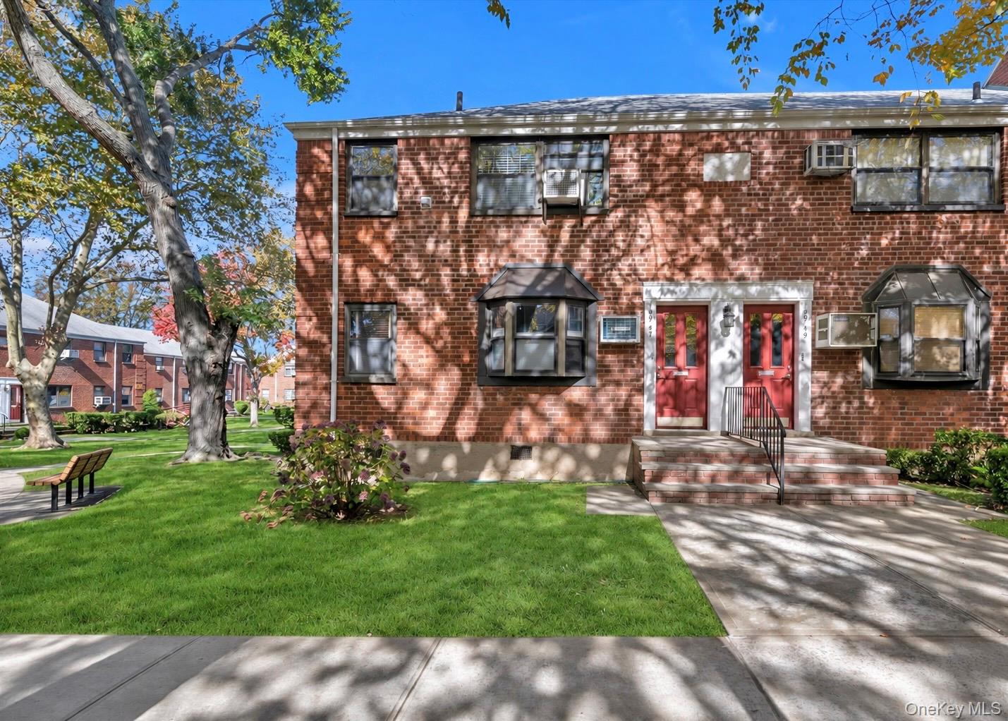 199-47 21st Avenue, Unit 1-112