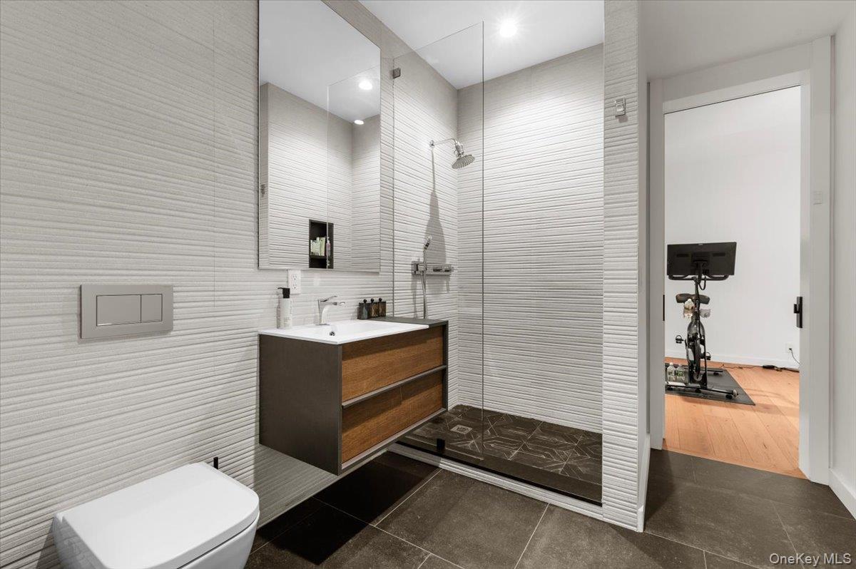 11 Circle Drive – For Sale photo 35