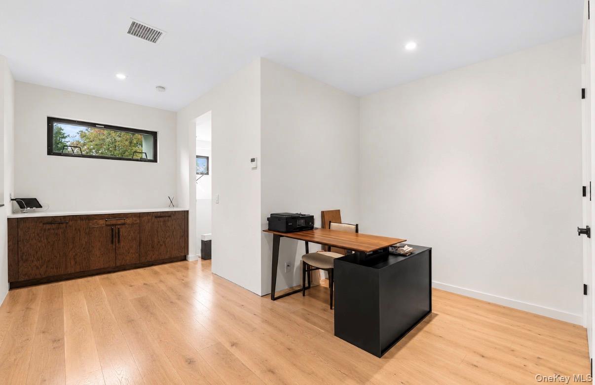 11 Circle Drive – For Sale photo 34