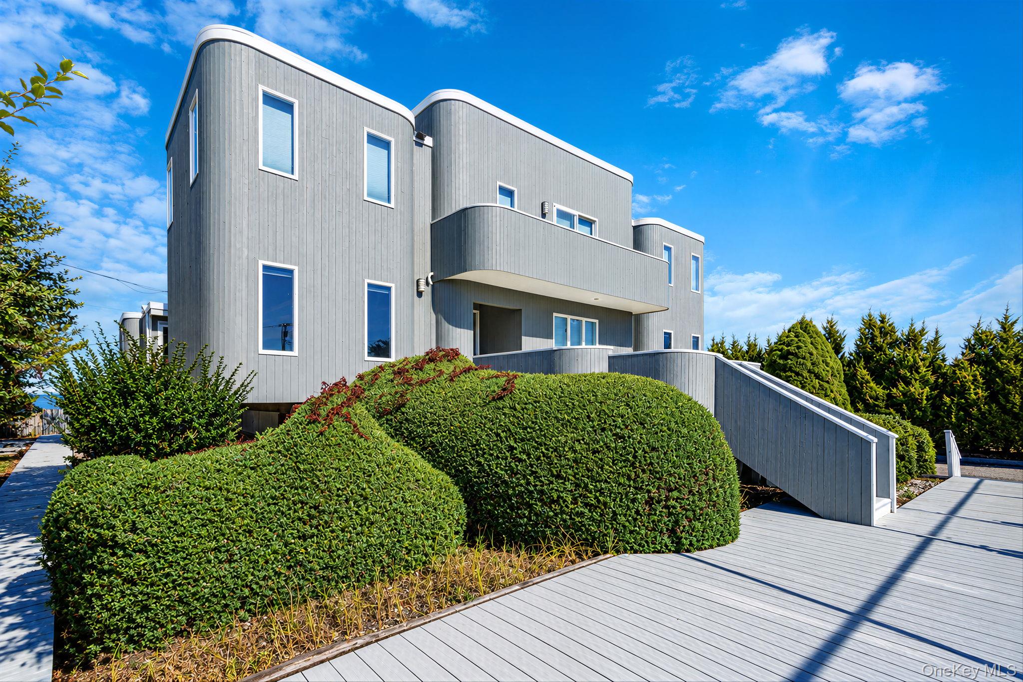 330 Dune Road – For Sale photo 14
