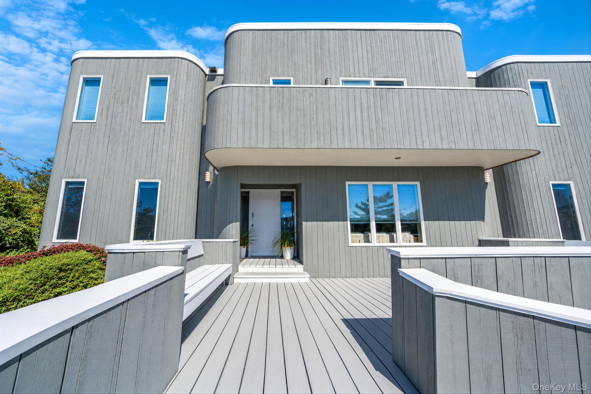 330 Dune Road – For Sale photo 16
