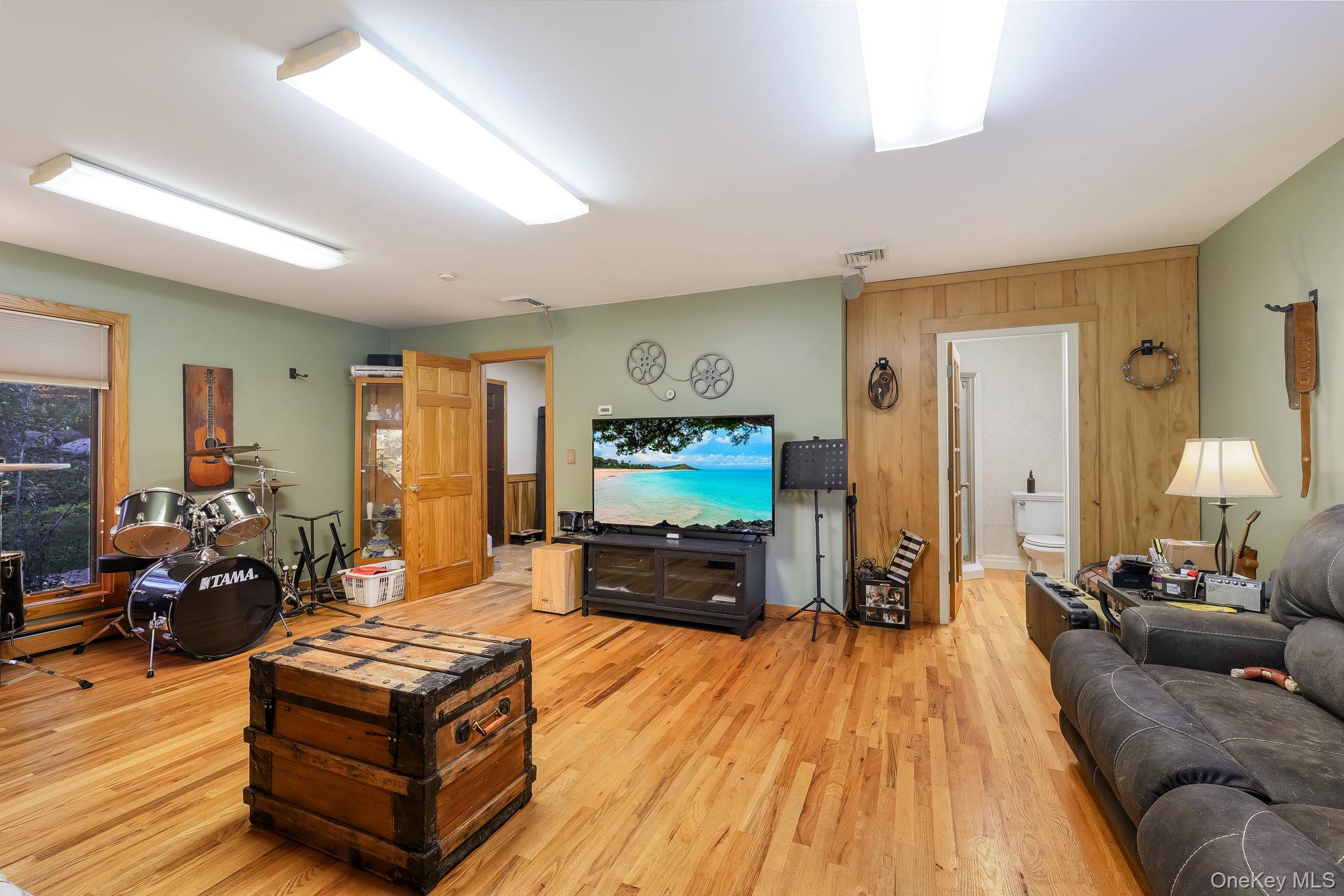 38 Chapel Ct Court – For Sale photo 25