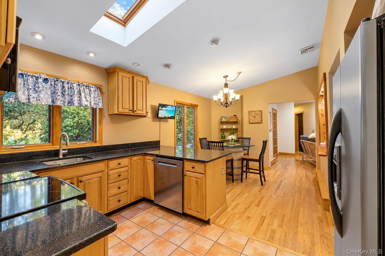 38 Chapel Ct Court – For Sale photo 23