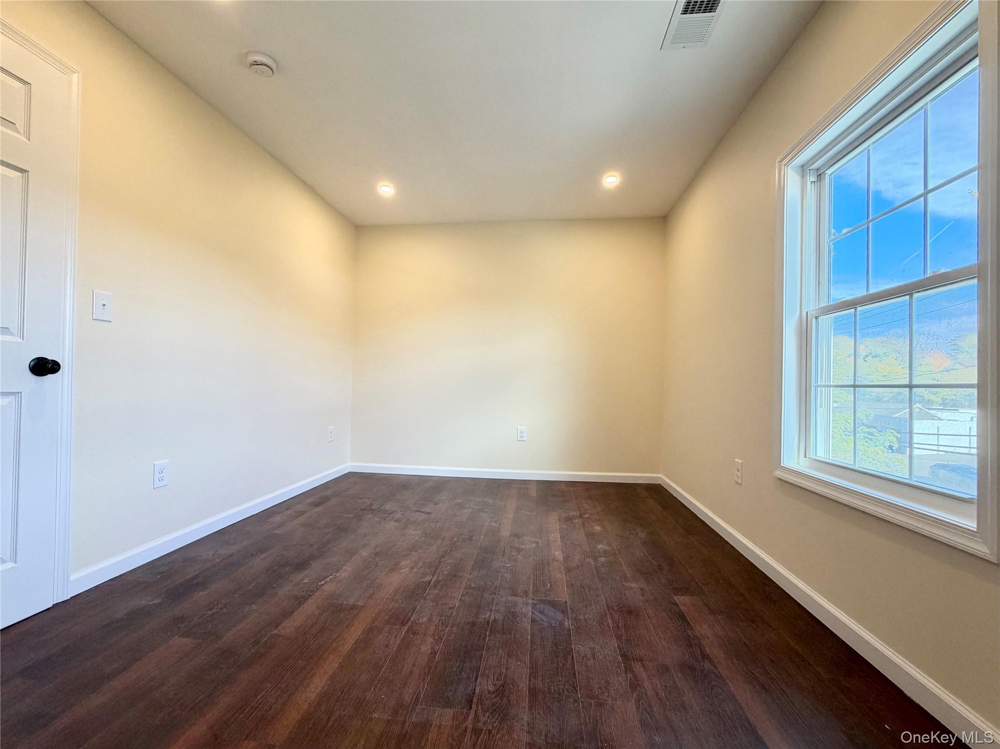 160 Smith Street – For Sale photo 22