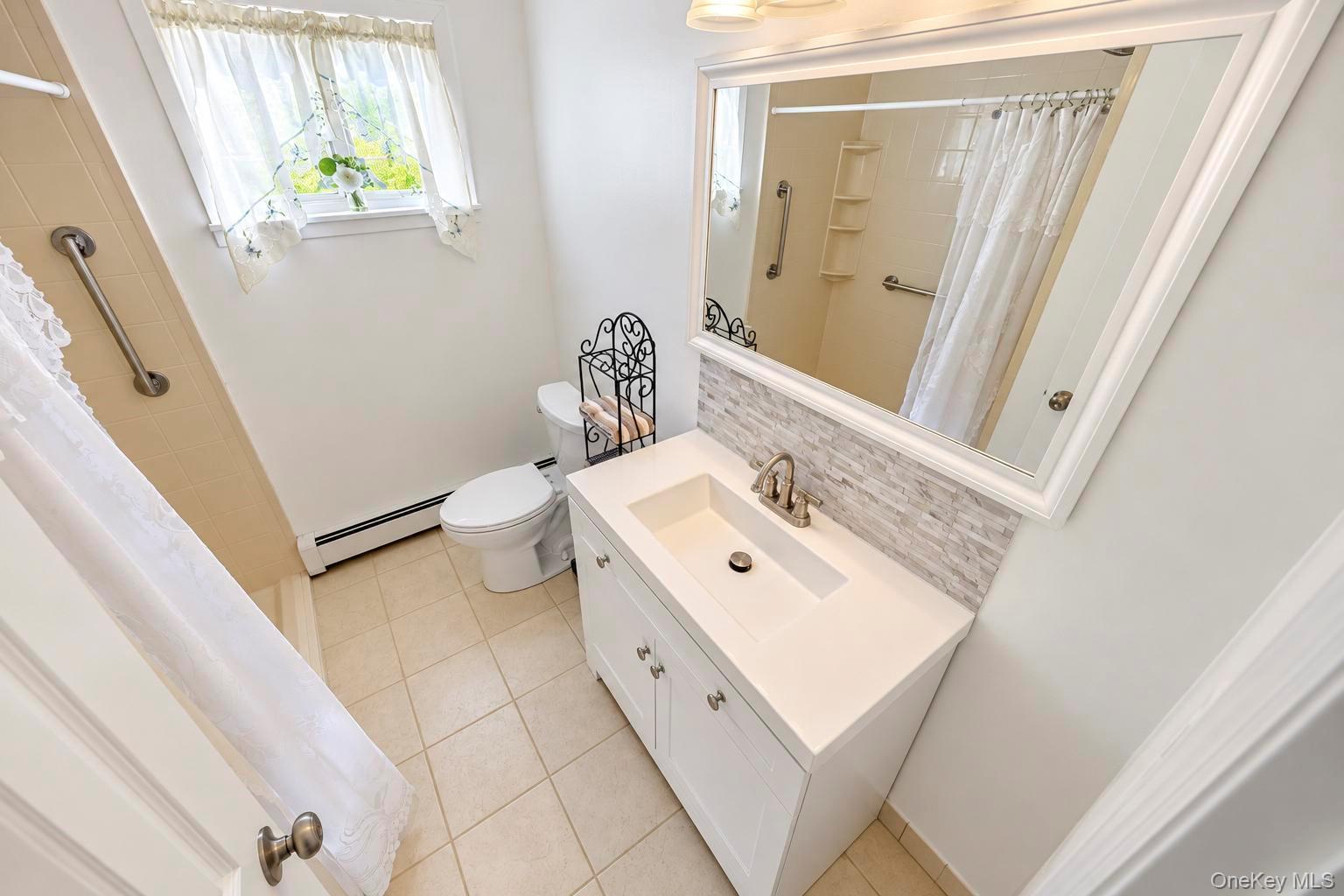 38 Colonial Road – For Sale photo 18