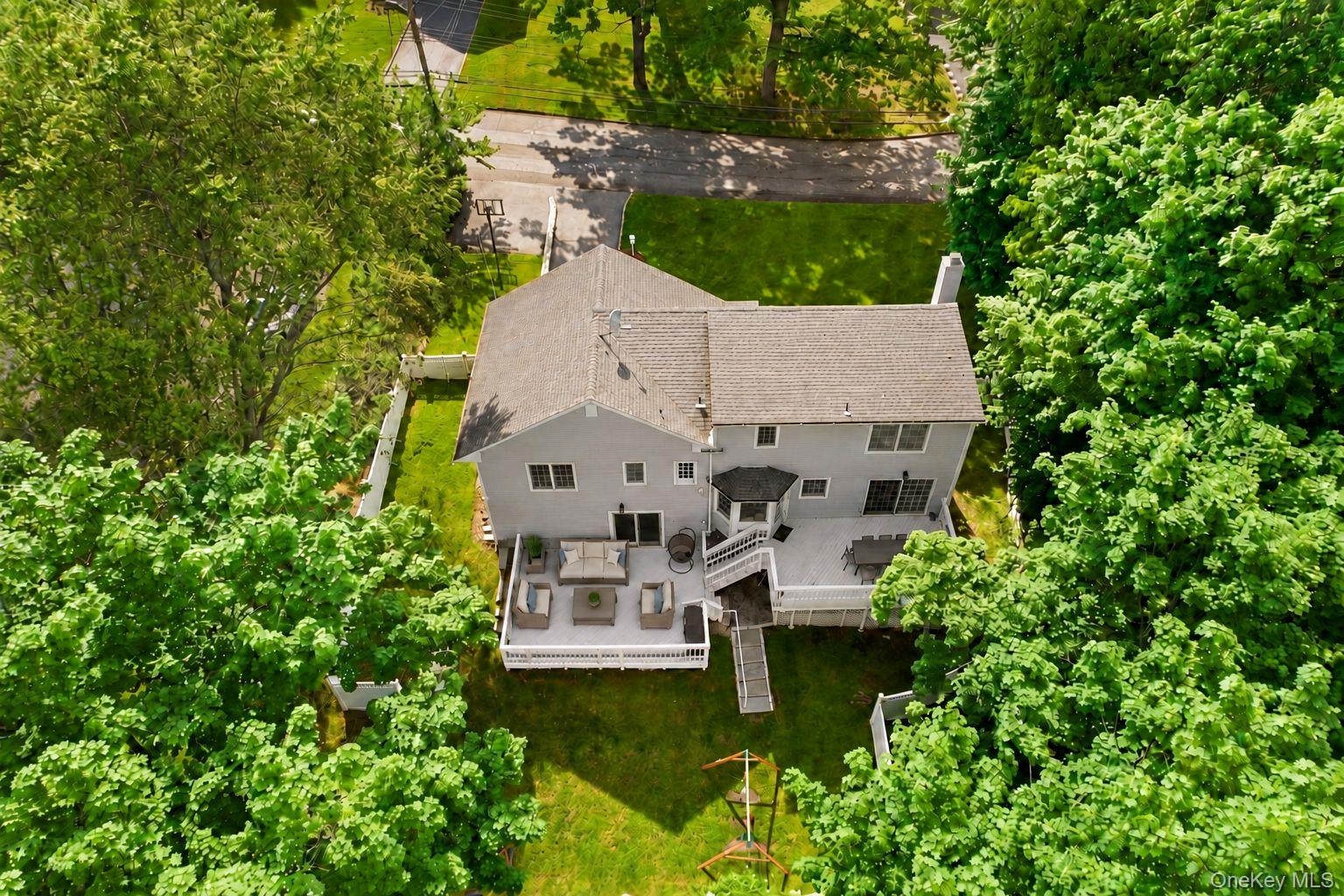 44 Bonwit Road – For Sale photo 2