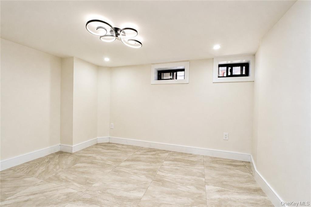 838 Troy Avenue – For Sale photo 23