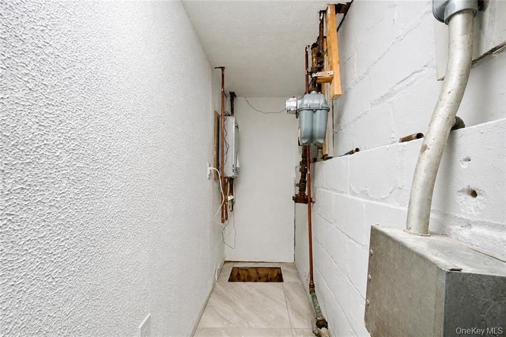 838 Troy Avenue – For Sale photo 29