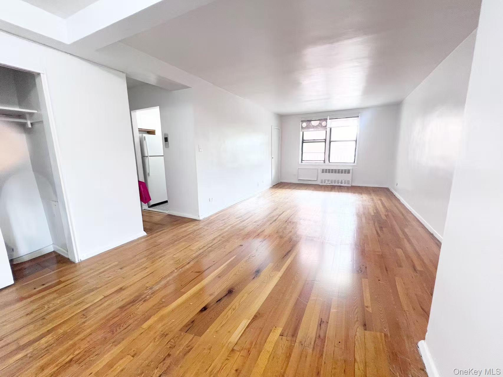 38-25 Parsons Boulevard, Unit 5A photo 10