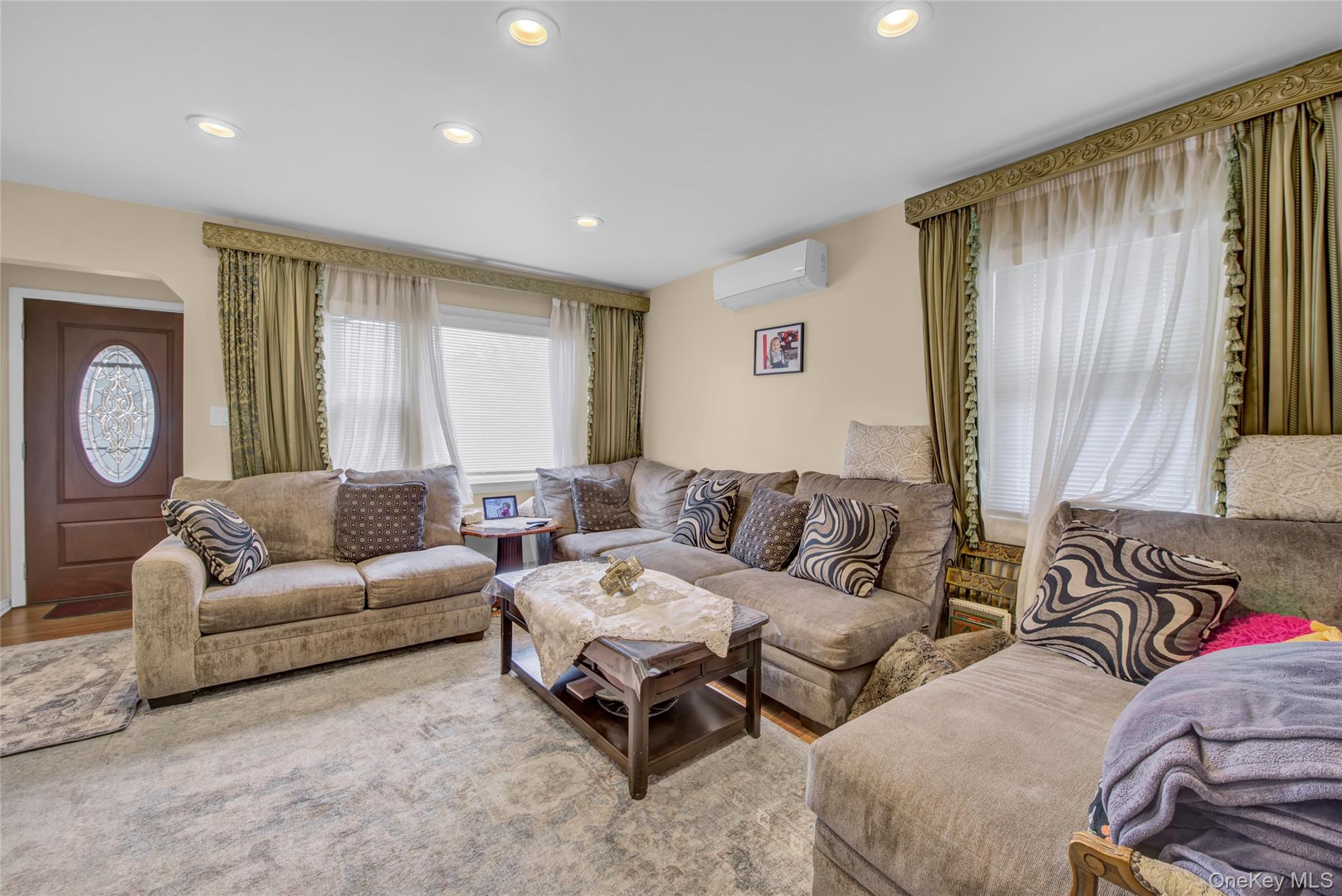 1312 Park Avenue – For Sale photo 4