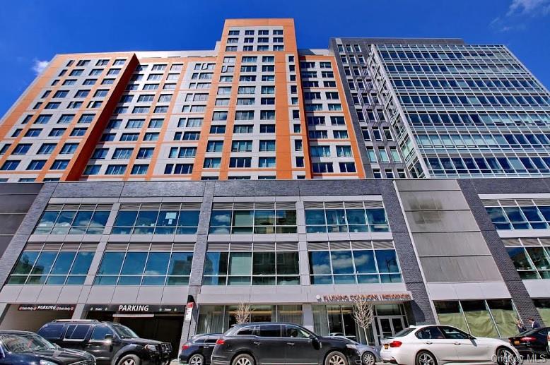 138-35 39th Avenue, Unit 12J photo 2