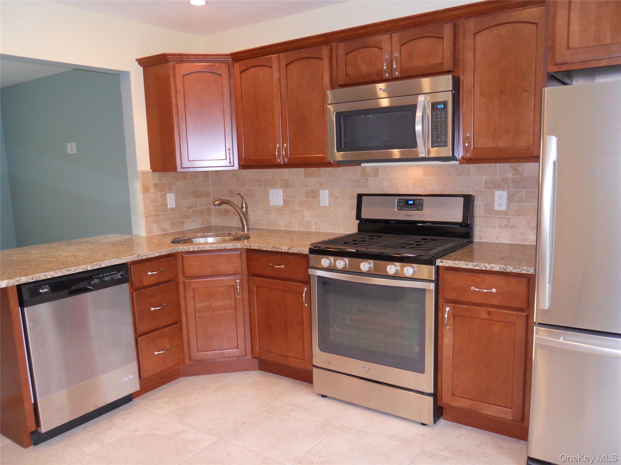 85 W 5th Street – For Rent photo 5