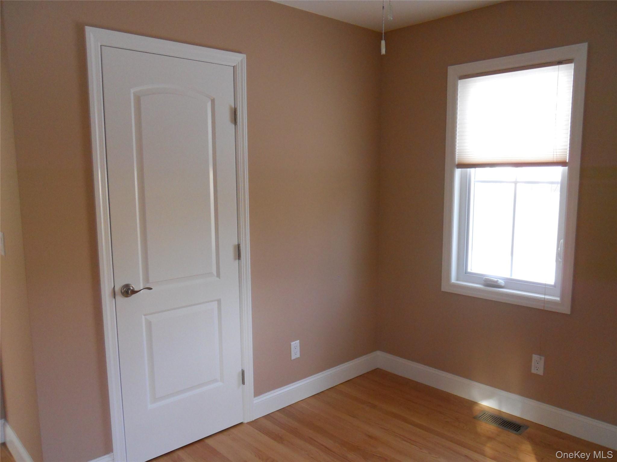 85 W 5th Street – For Rent photo 9