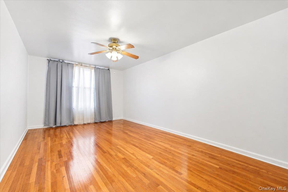 1165 E 54th Street, Unit 3H photo 16