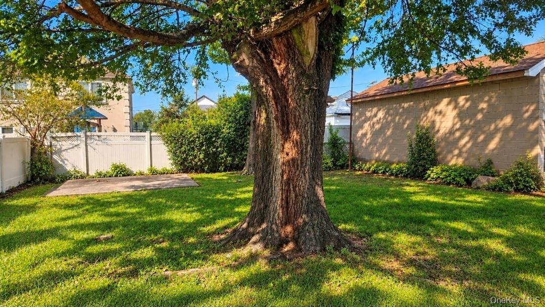164 Davis Avenue – For Sale photo 7