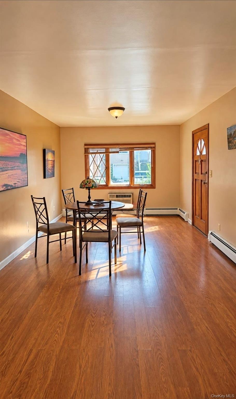 164 Davis Avenue – For Sale photo 2