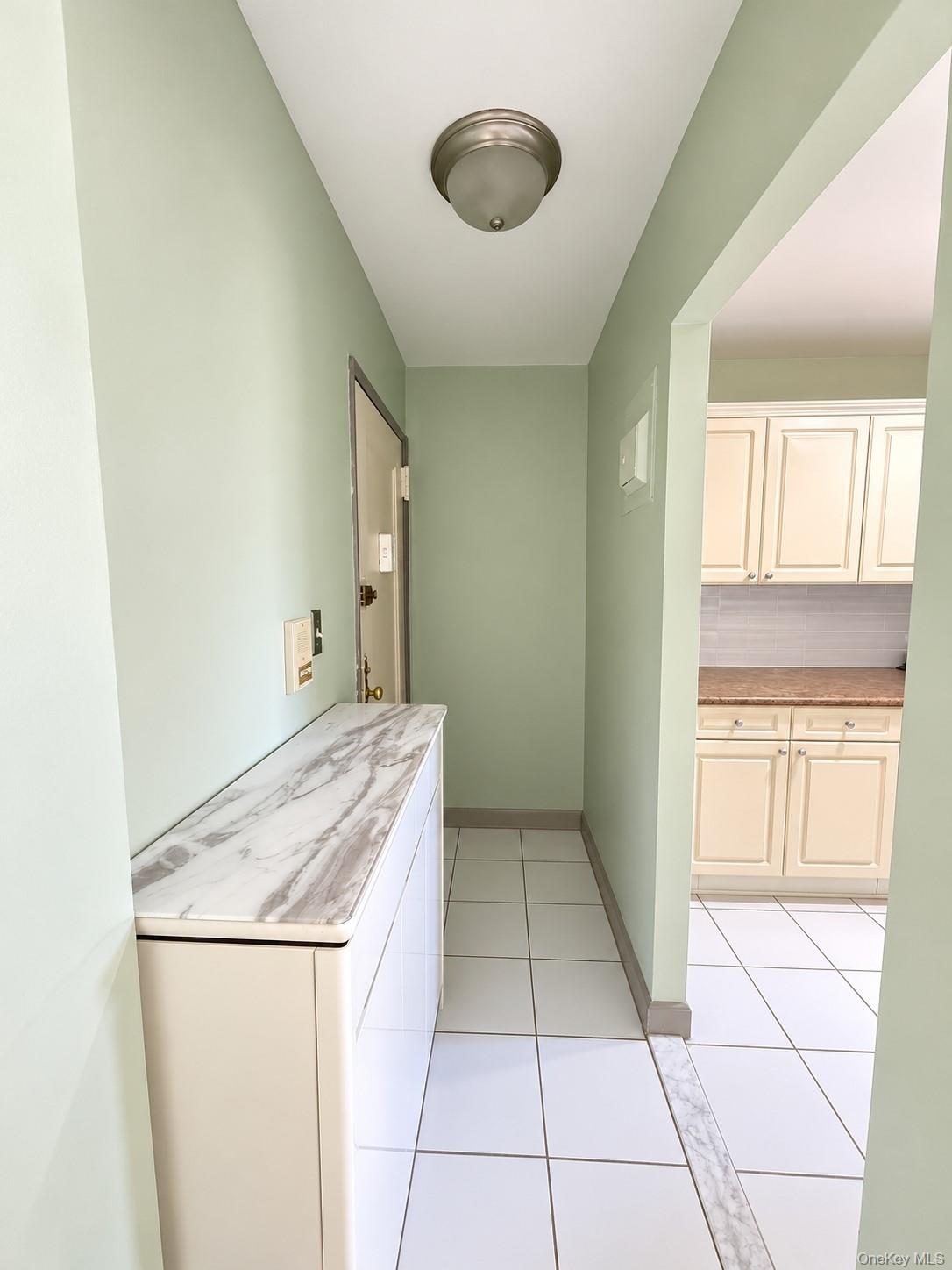 150-30 71th Ave, Unit 2J photo 5