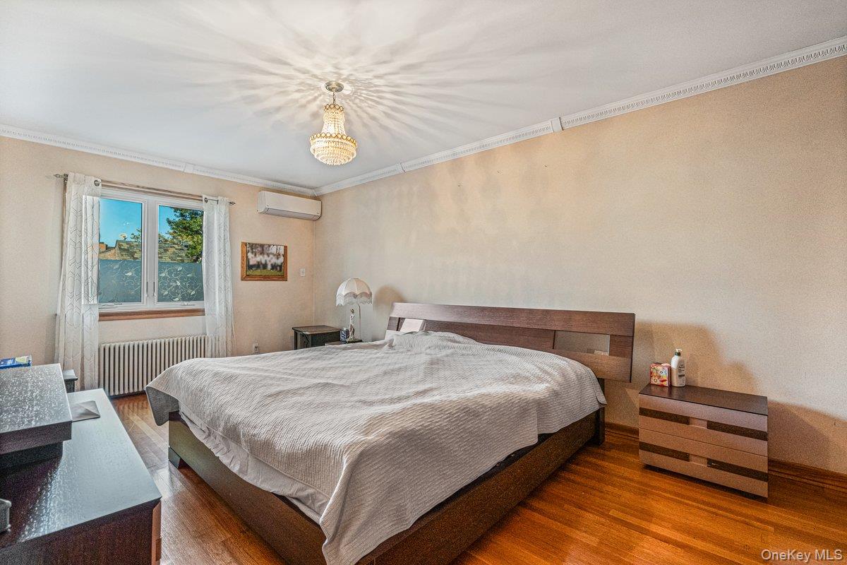 67-46 Exeter Street – For Sale photo 13
