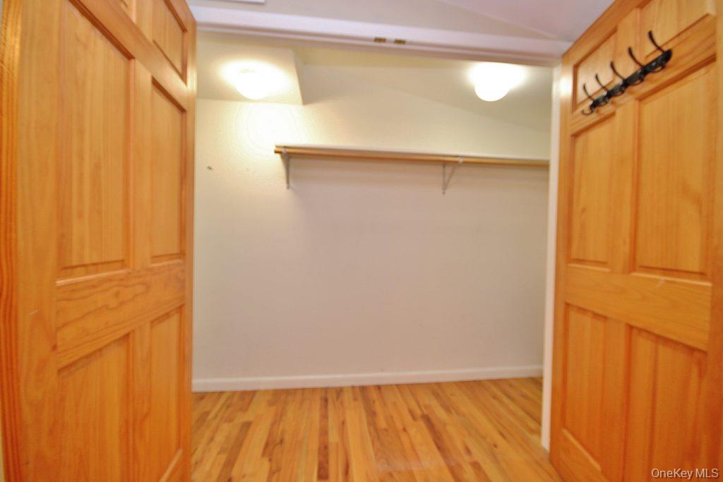424 Washington Avenue – For Rent photo 17