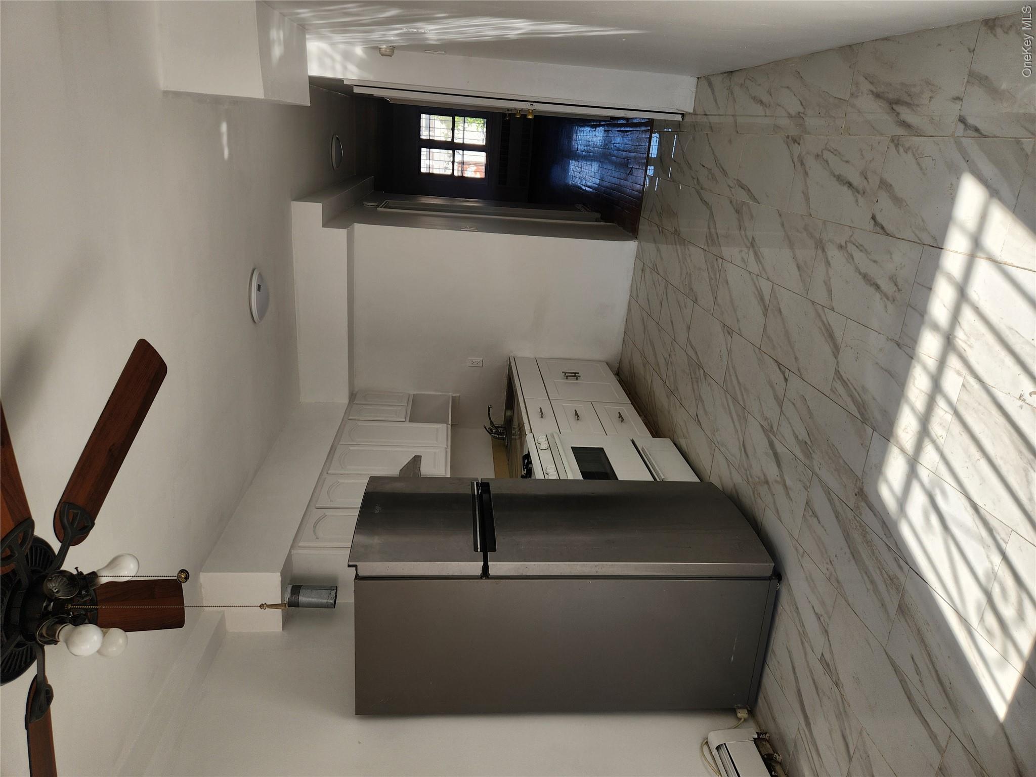 68-17 31st Avenue – For Rent photo 6