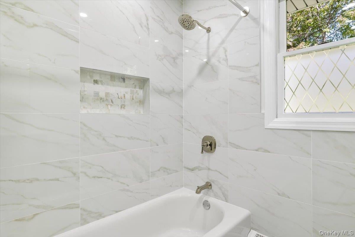 97 Ledgewood Drive – For Sale photo 13