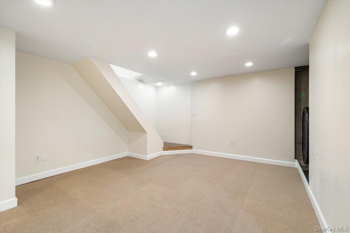 97 Ledgewood Drive – For Sale photo 23