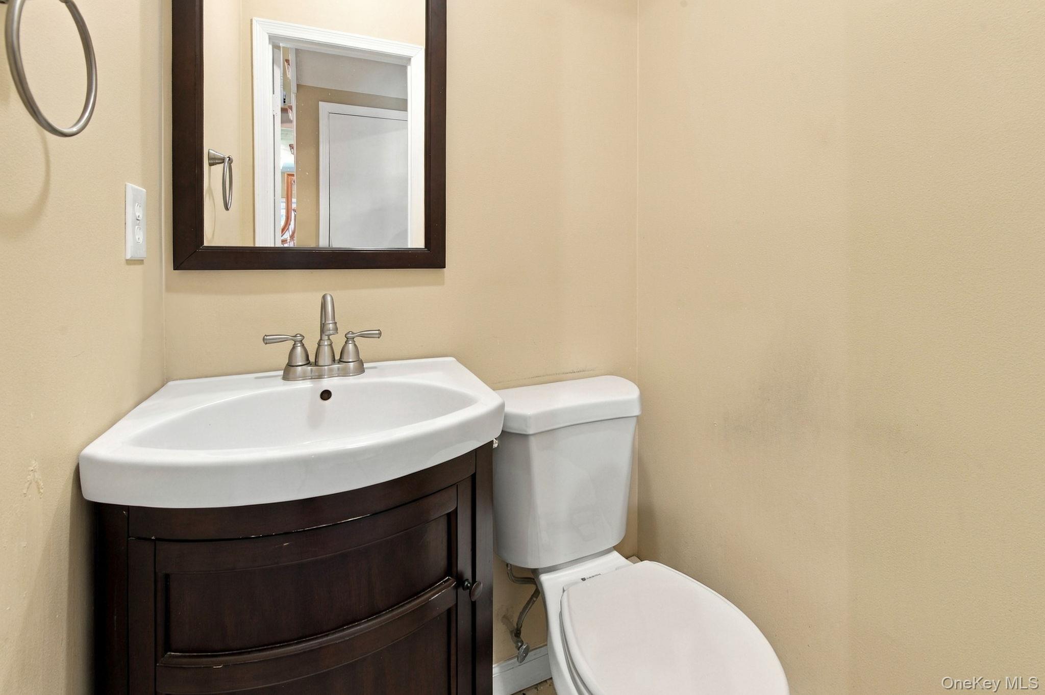 11 School Lane – For Sale photo 12