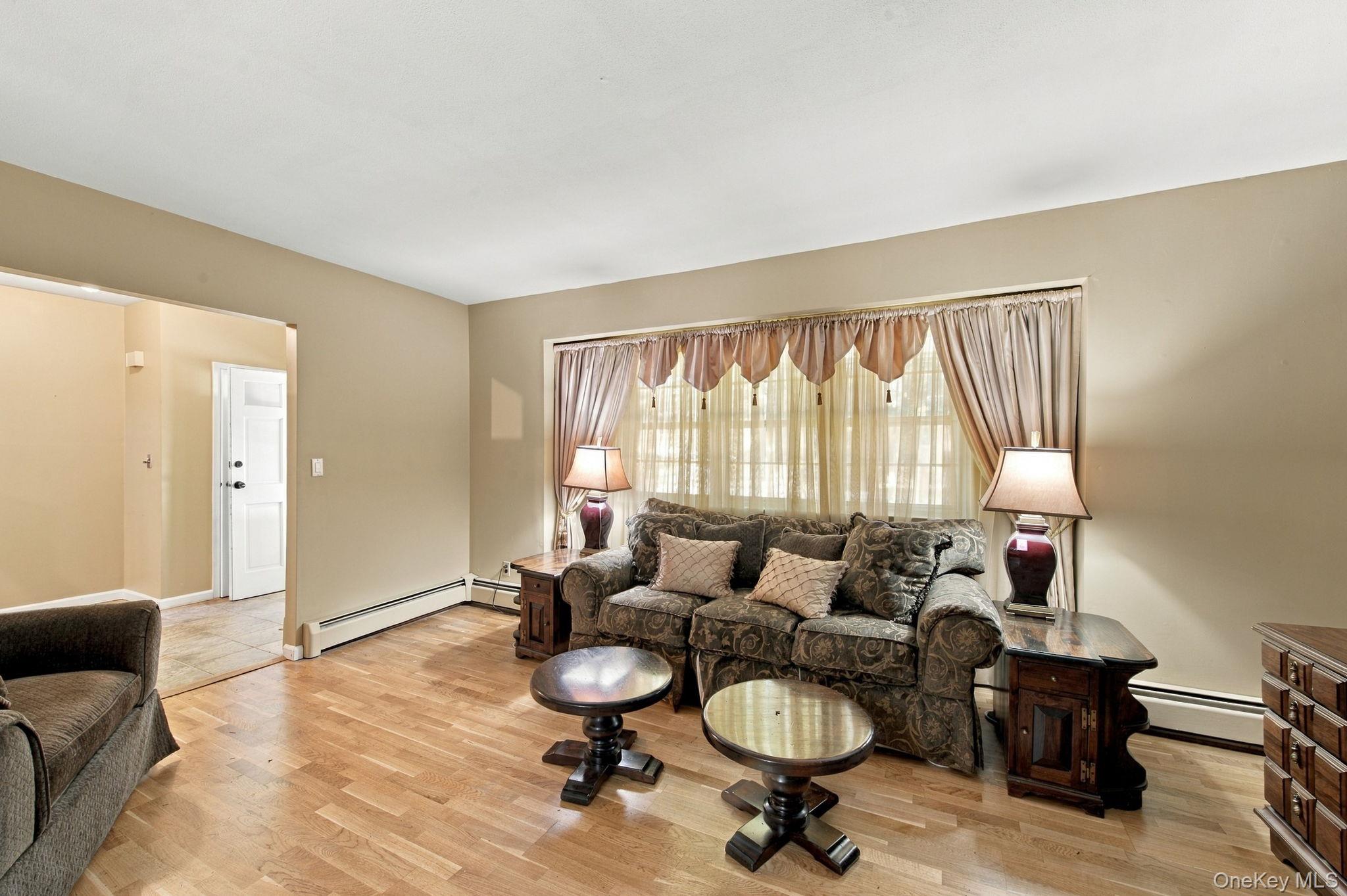 11 School Lane – For Sale photo 7