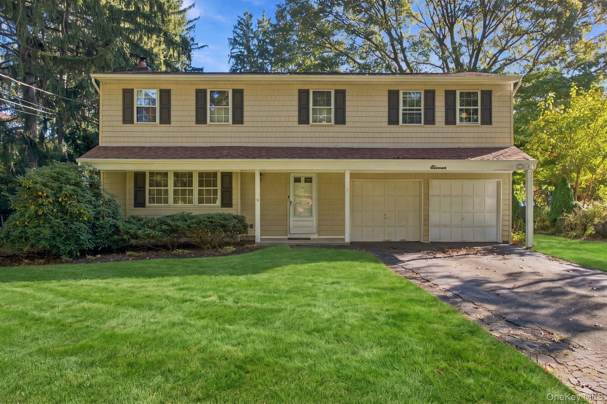 11 School Lane – For Sale