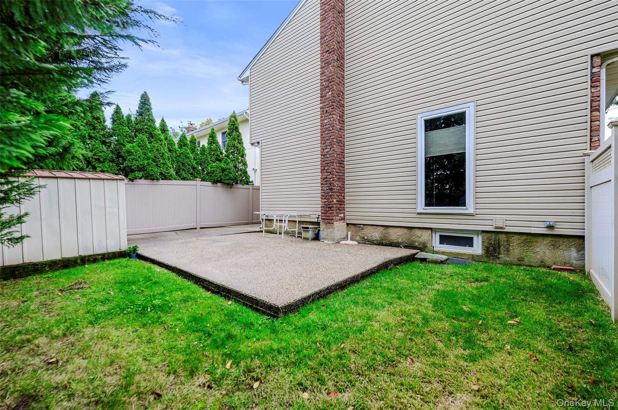 552 Waukena Avenue – For Sale photo 27