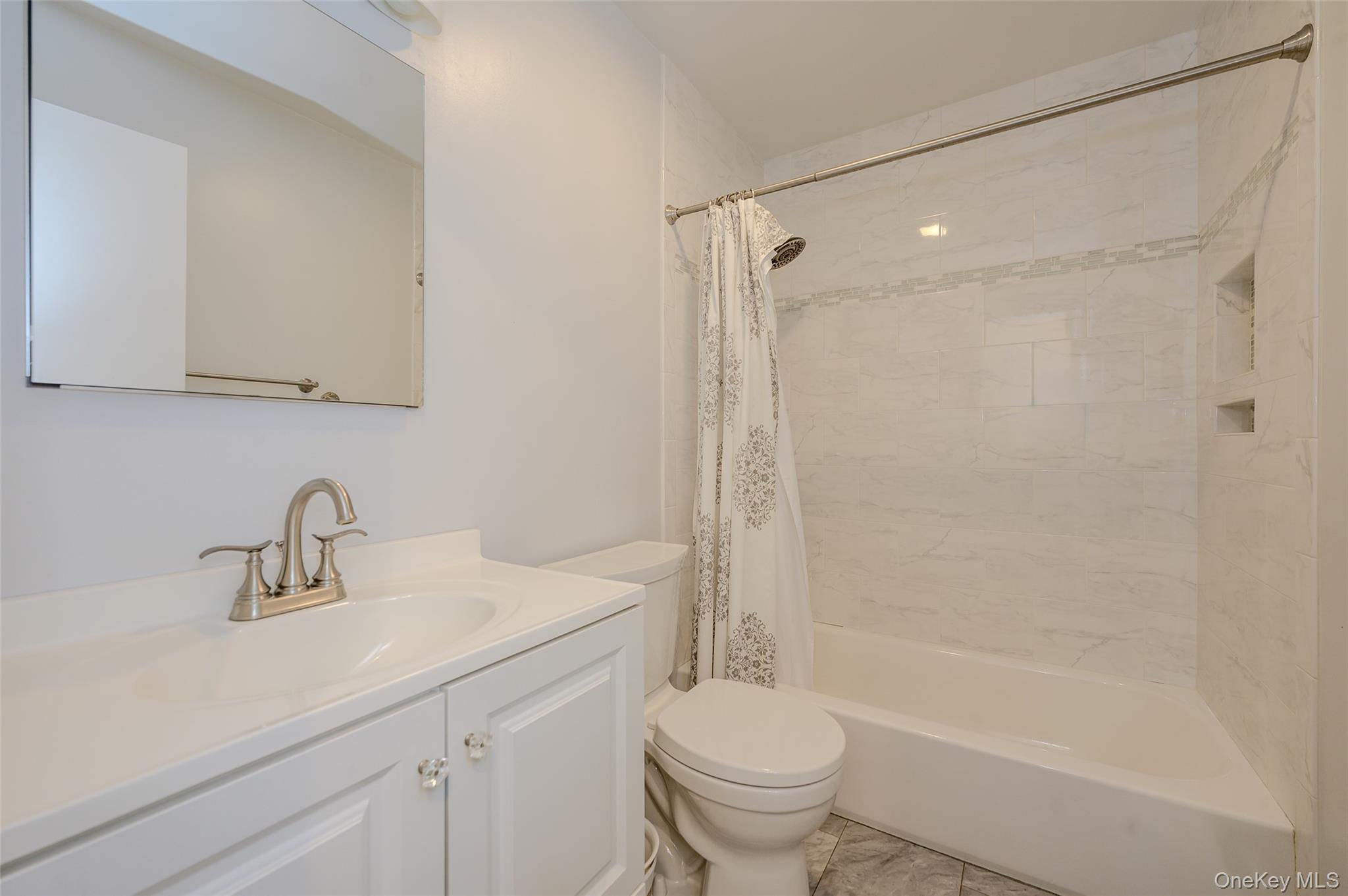 552 Waukena Avenue – For Sale photo 22