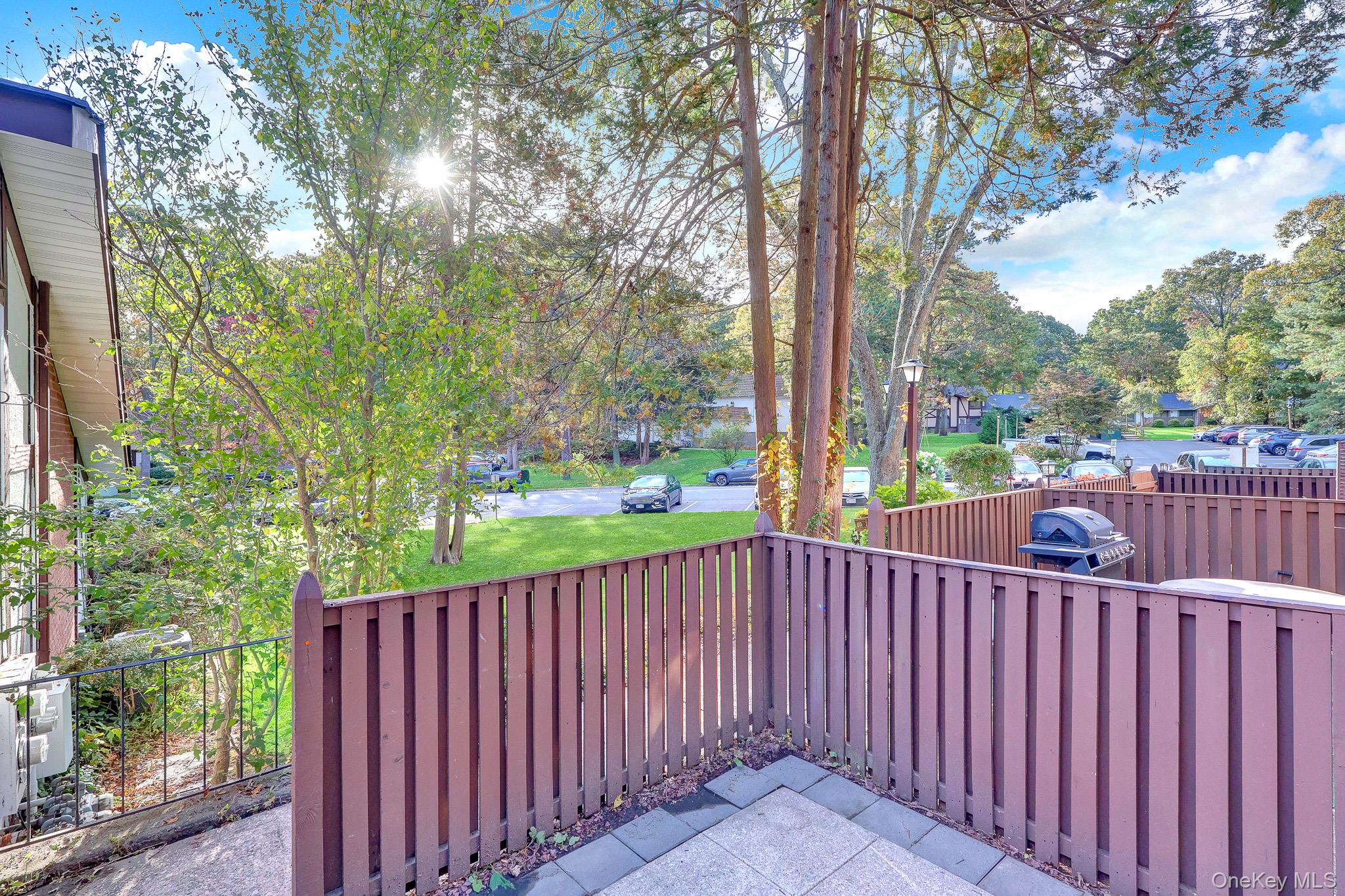 425 Clubhouse Court – For Sale photo 20