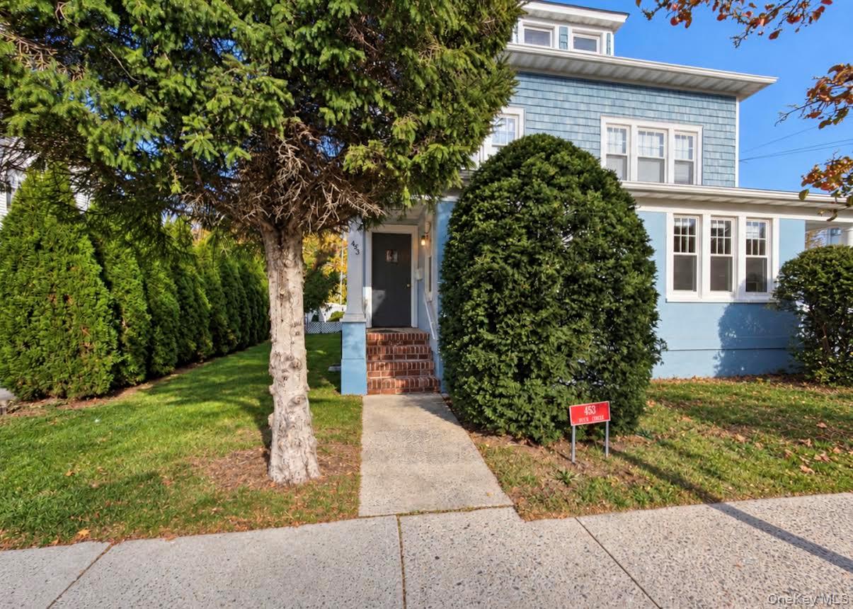 453 Beach Avenue, Unit Left photo 2