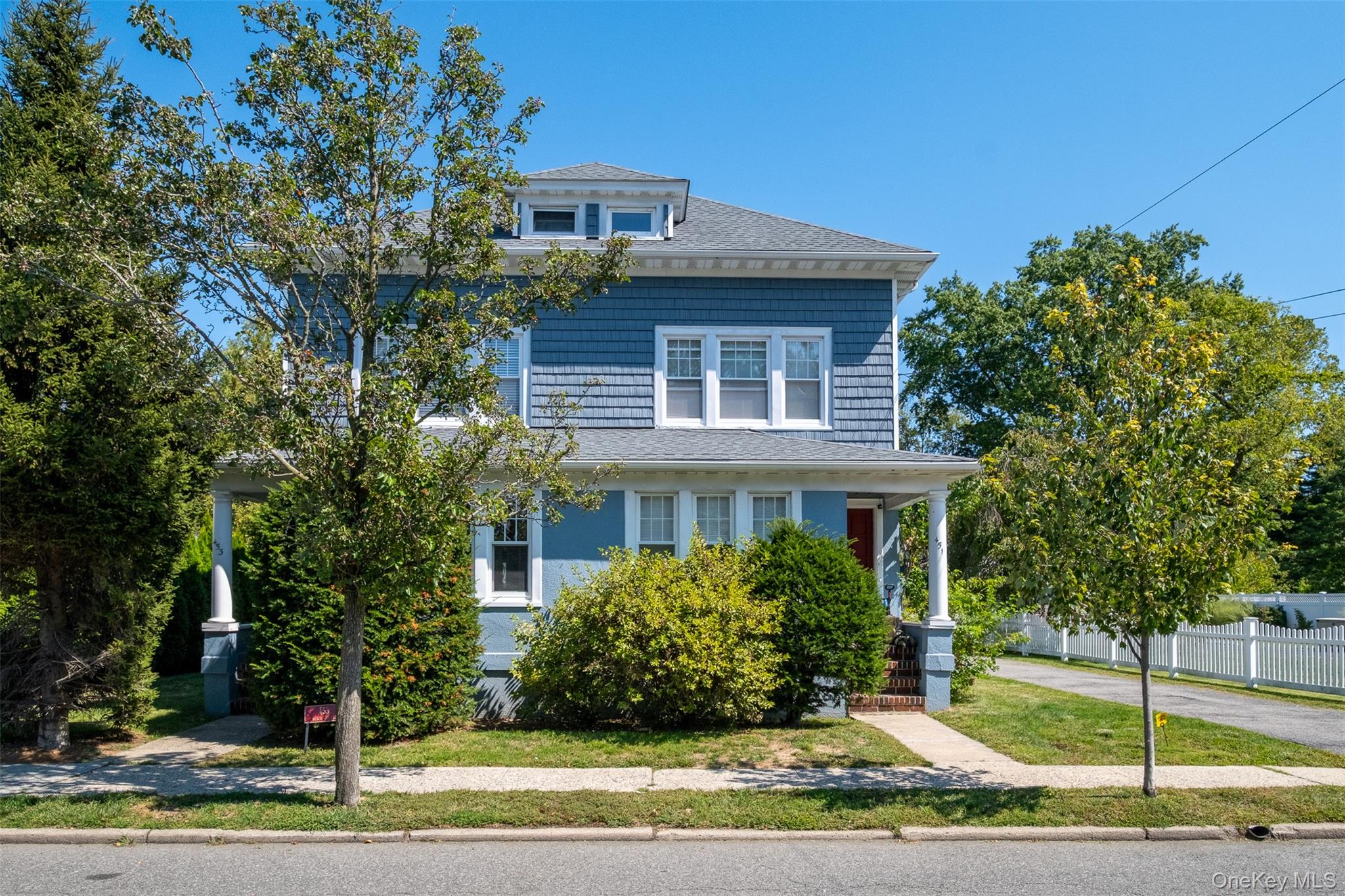 453 Beach Avenue, Unit Left photo 32