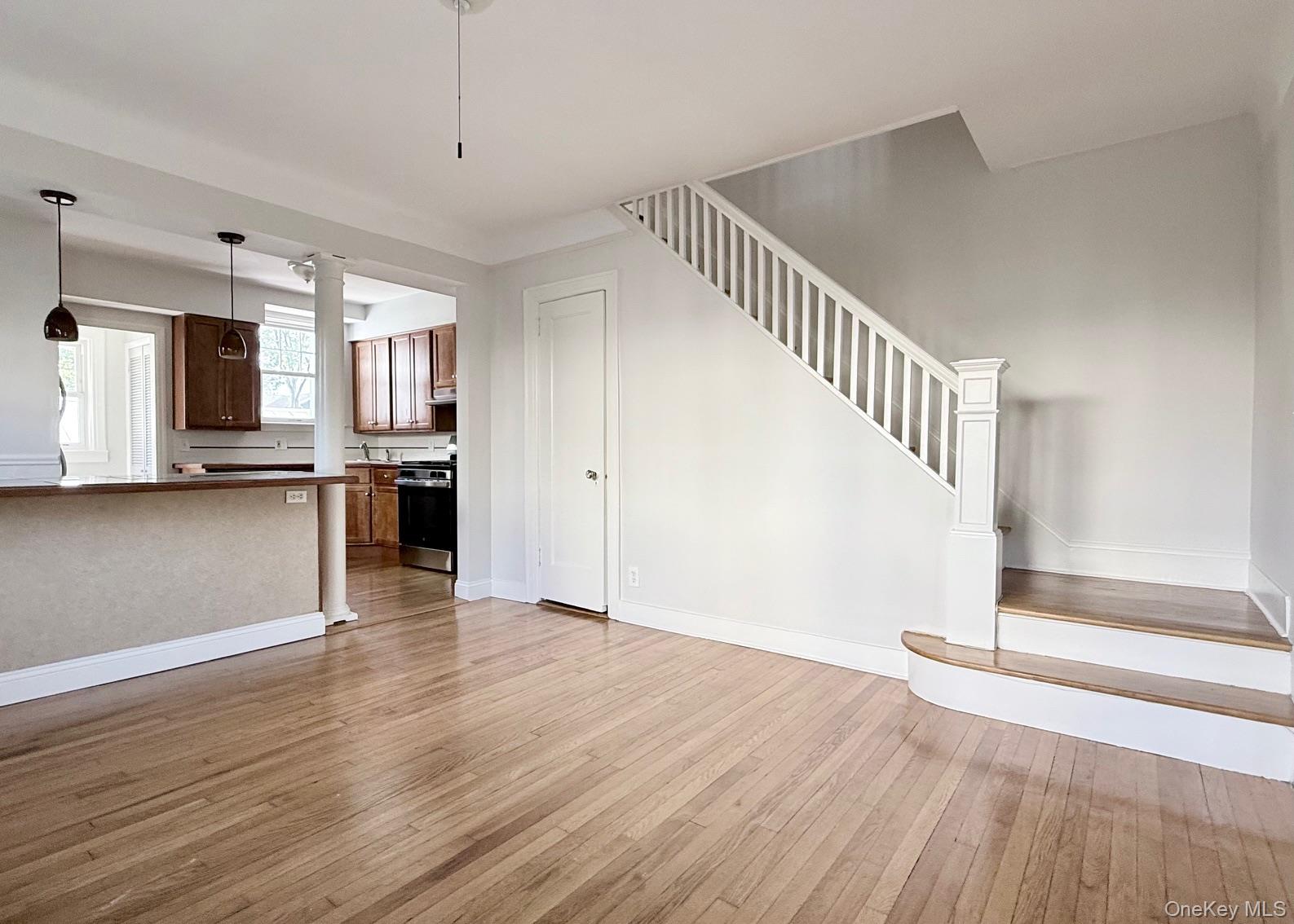 453 Beach Avenue, Unit Left photo 10
