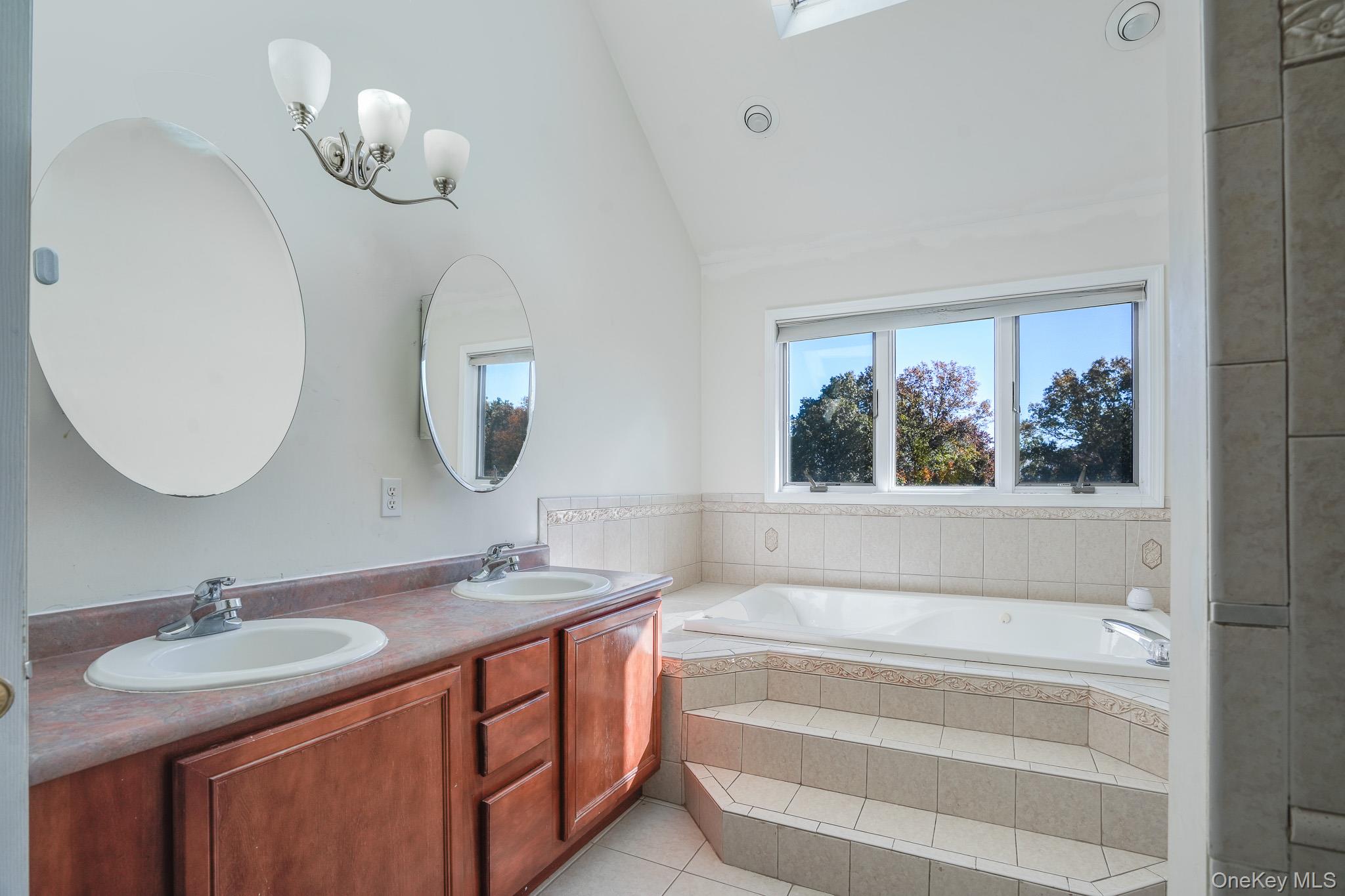 165 Burlingham Road – For Sale photo 26