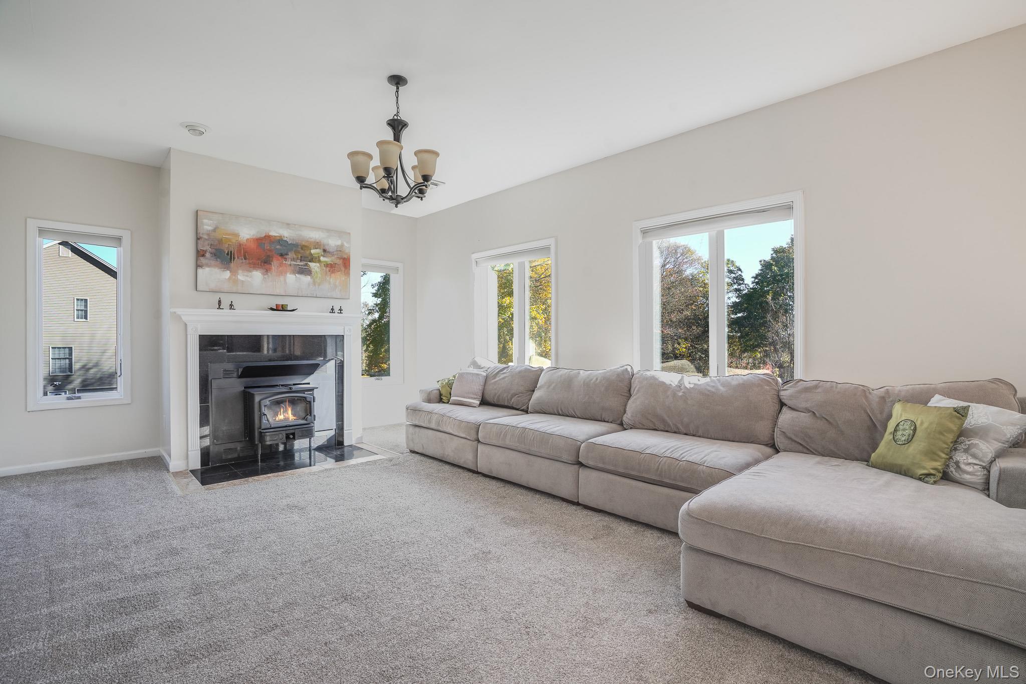 165 Burlingham Road – For Sale photo 5