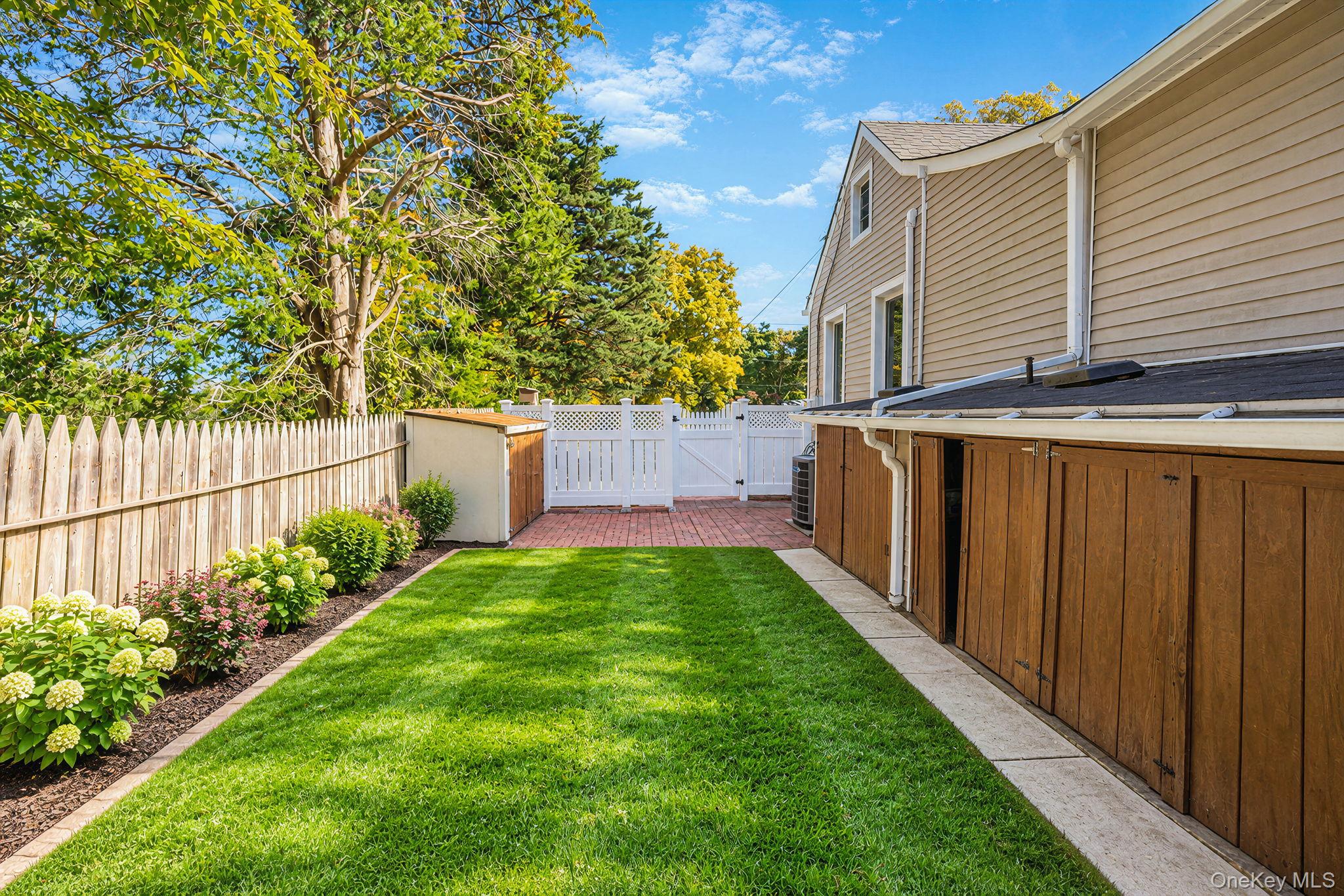 220 Holbrook Avenue – For Sale photo 10